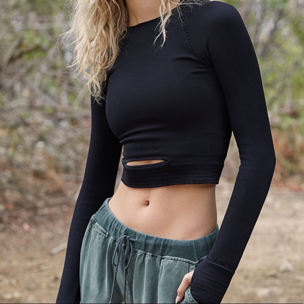 COPY - 🔥Free people Cut it out long sleeve yoga top - Picture 14 of 16